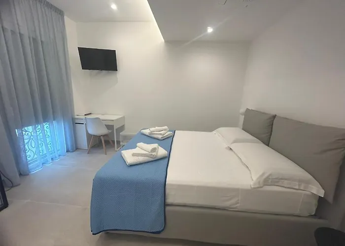 Elios Badino Bed & Breakfast 3*